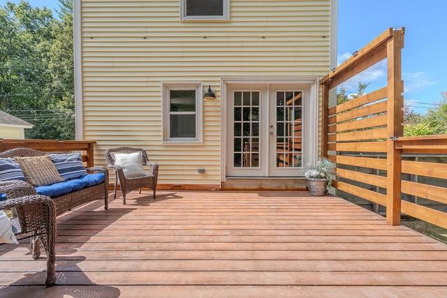 22 Howe Road, Rollinsford, NH 03869