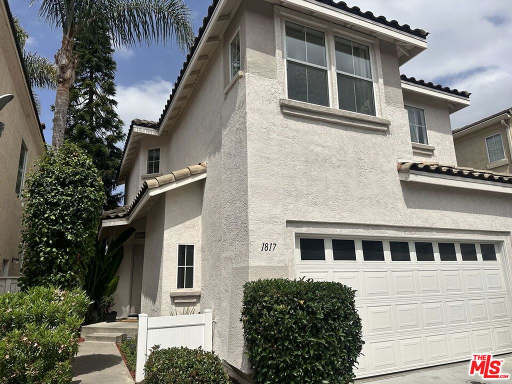 1817 Calypso Drive, Vista, CA 92081
