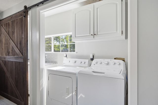 772 E Central Ave., Petal, MS 39465