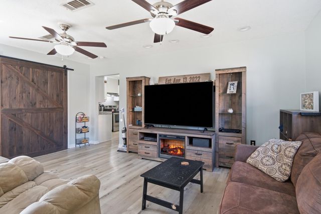 772 E Central Ave., Petal, MS 39465
