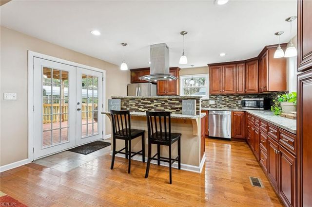 119 Landing RD, Seaford, VA 23696