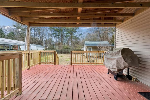 119 Landing RD, Seaford, VA 23696