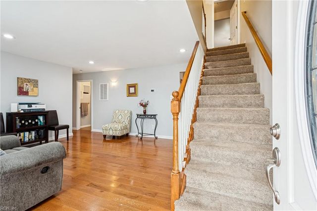 119 Landing RD, Seaford, VA 23696