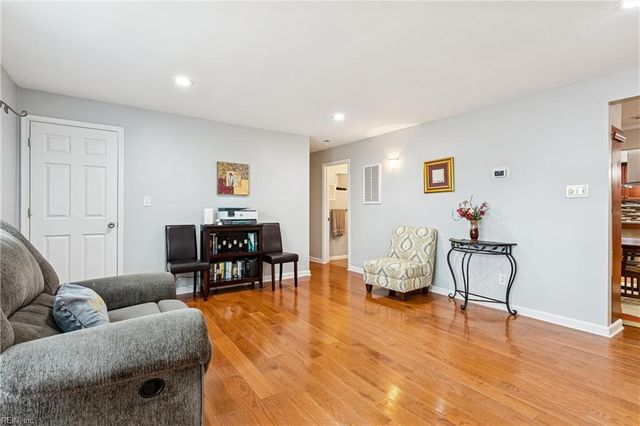 119 Landing RD, Seaford, VA 23696