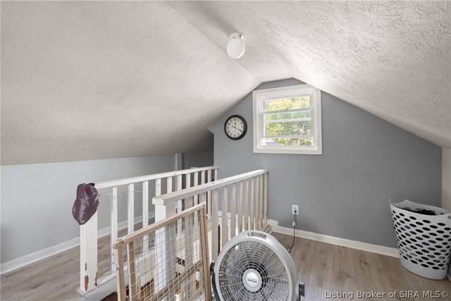 1715 McDonald, New Albany, IN 47150