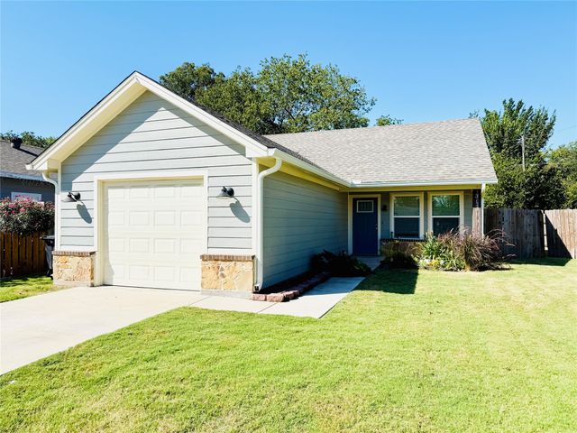 317 Chase Avenue, Cleburne, TX 76031