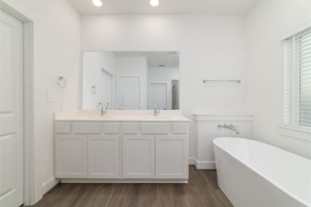 919 Golden Willow Lane, Conroe, TX 77304