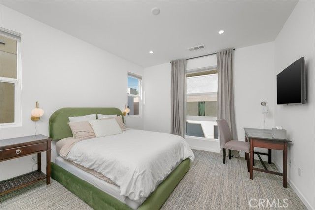 637 Cardiff Reef, Costa Mesa, CA 92627