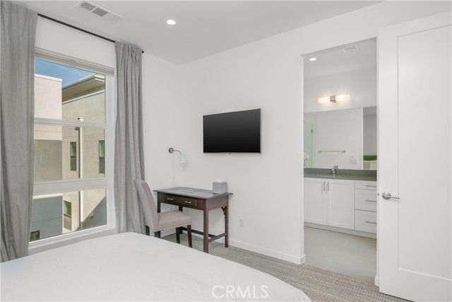 637 Cardiff Reef, Costa Mesa, CA 92627