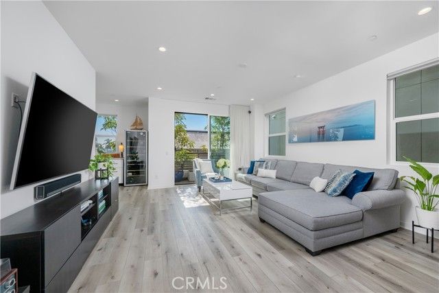 637 Cardiff Reef, Costa Mesa, CA 92627