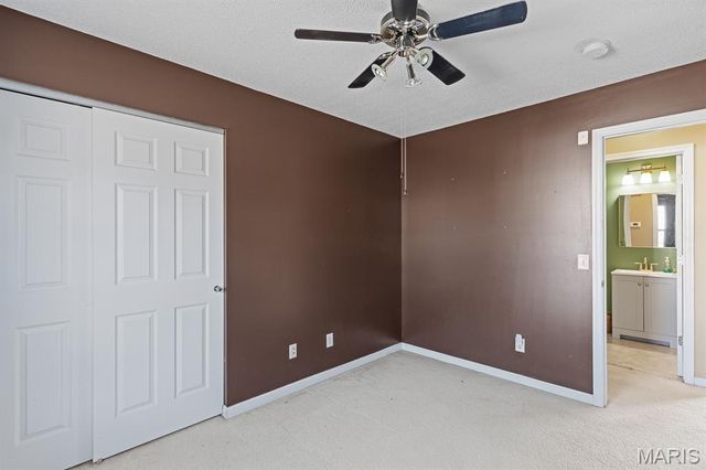 12512 Early Morning Drive, Black Jack, MO 63033