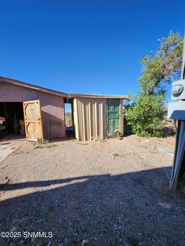 25 NE Hatch Highway, Deming, NM 88030