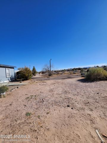 25 NE Hatch Highway, Deming, NM 88030