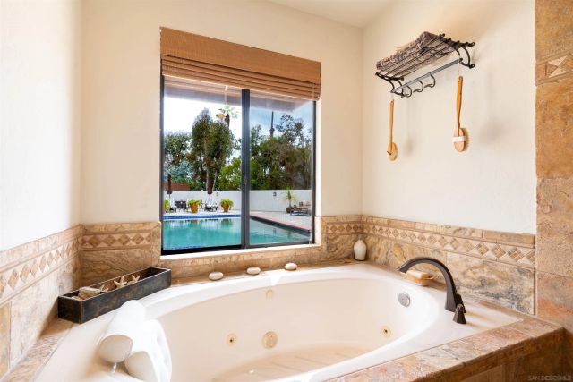 1036 Capra Way, Fallbrook, CA 92028