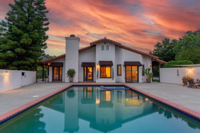 1036 Capra Way, Fallbrook, CA 92028