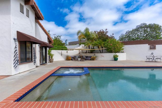 1036 Capra Way, Fallbrook, CA 92028