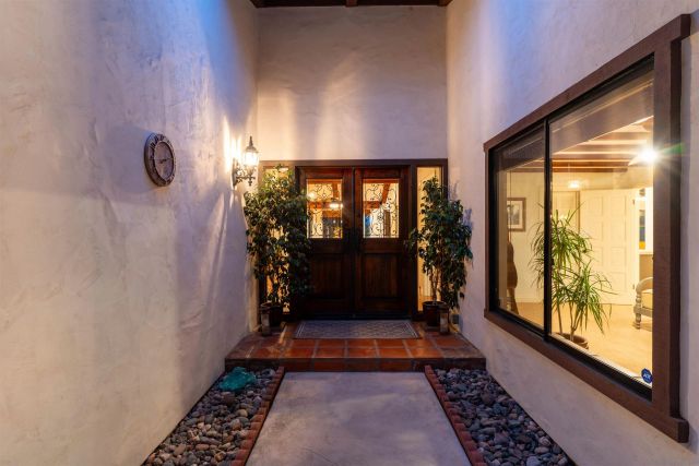 1036 Capra Way, Fallbrook, CA 92028