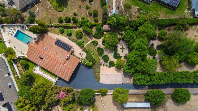 1036 Capra Way, Fallbrook, CA 92028