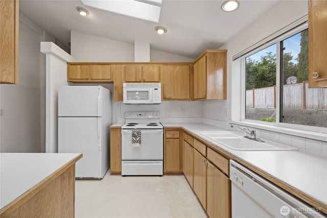 6023 88th Street Ct E #35, Puyallup, WA 98371