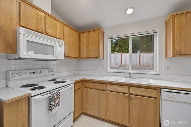 6023 88th Street Ct E #35, Puyallup, WA 98371