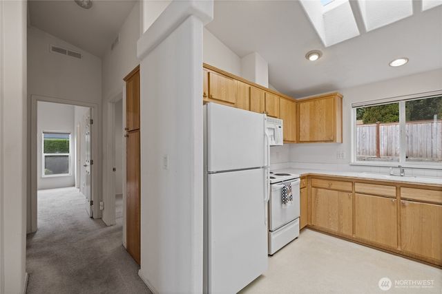 6023 88th Street Ct E #35, Puyallup, WA 98371