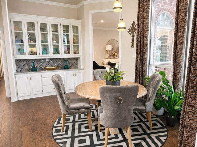 901 Glen Abbey Drive, Mansfield, TX 76063