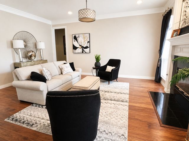 901 Glen Abbey Drive, Mansfield, TX 76063