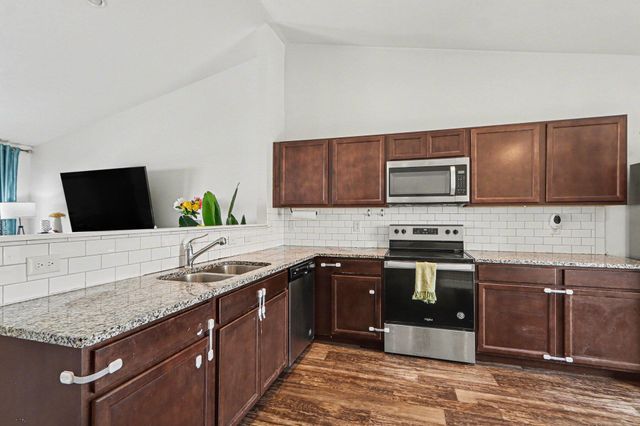 8119 Lausen Lane, Richland, MI 49083