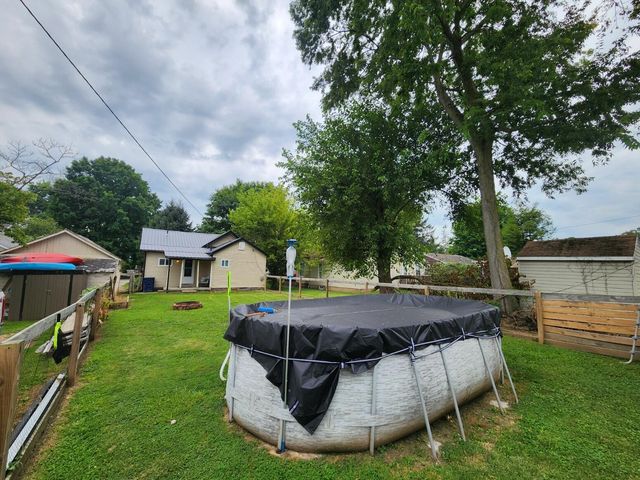 990 Woodlawn Avenue, Newark, OH 43055