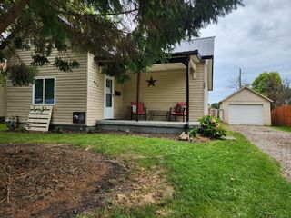 990 Woodlawn Avenue, Newark, OH 43055