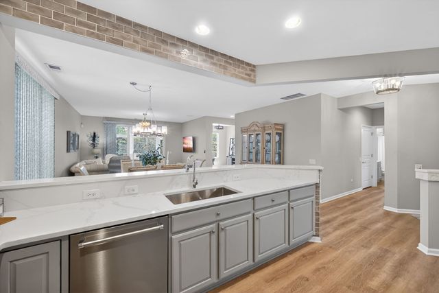 1409 Justice Court, Shorewood, IL 60404