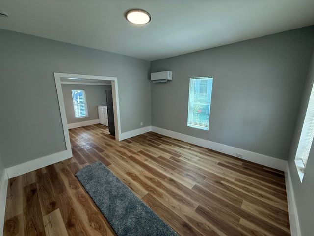 1088 Kenneth Street, Muskegon City, MI 49442