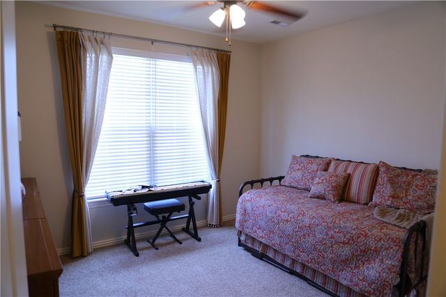 2109 Quinlan Avenue, Lowell, AR 72745