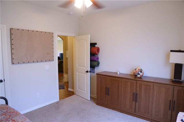2109 Quinlan Avenue, Lowell, AR 72745