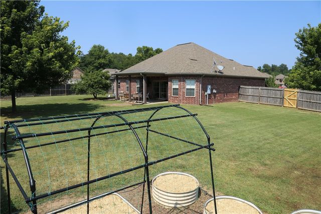 2109 Quinlan Avenue, Lowell, AR 72745