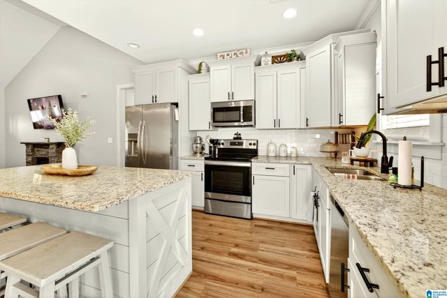 255 MONTANA AVENUE, Thorsby, AL 35171