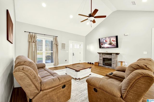 255 MONTANA AVENUE, Thorsby, AL 35171