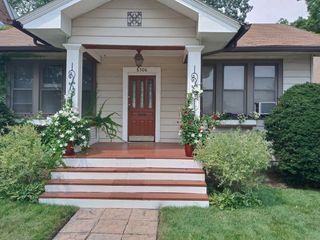 8506 S Euclid Avenue, Chicago, IL 60617