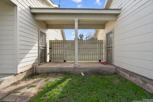 4530 Winneway, San Antonio, TX 78222