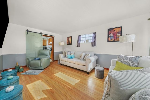 3401 Jackson Street, Bellwood, IL 60104