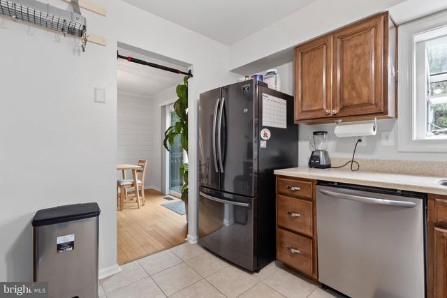 3488 LYON PARK CT, Woodbridge, VA 22192