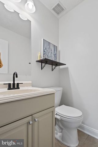 3488 LYON PARK CT, Woodbridge, VA 22192