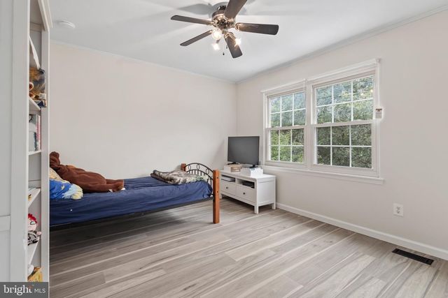 3488 LYON PARK CT, Woodbridge, VA 22192