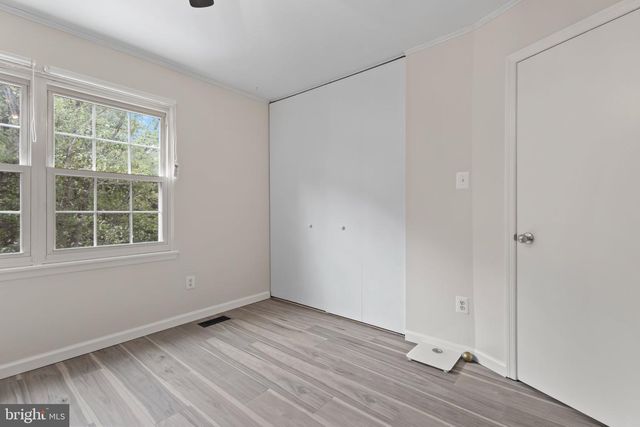 3488 LYON PARK CT, Woodbridge, VA 22192