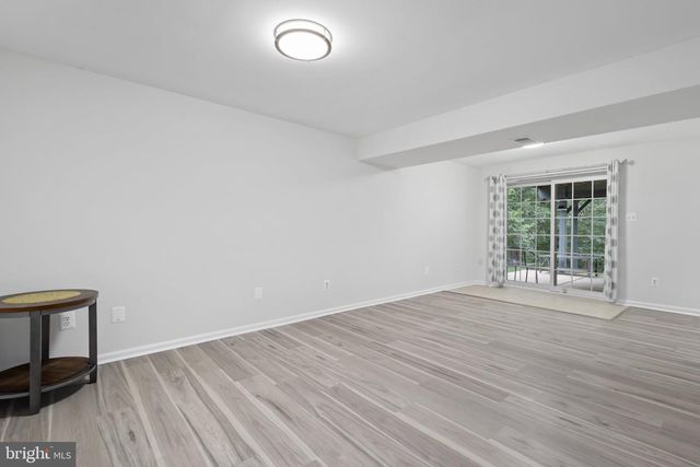 3488 LYON PARK CT, Woodbridge, VA 22192