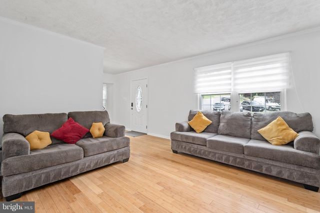 3488 LYON PARK CT, Woodbridge, VA 22192