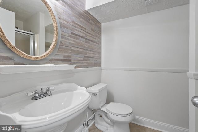 3488 LYON PARK CT, Woodbridge, VA 22192