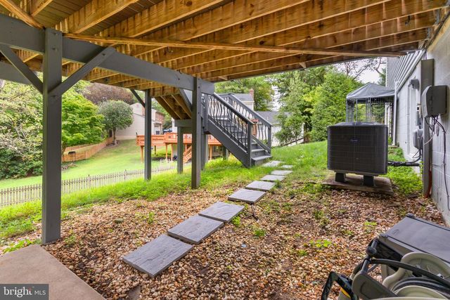 3488 LYON PARK CT, Woodbridge, VA 22192