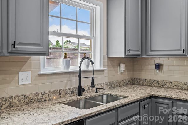 227 Roanoke Road, Fletcher, NC 28732