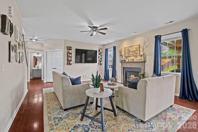 227 Roanoke Road, Fletcher, NC 28732